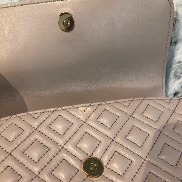 Tory Burch Fleming Small - Picture 15 of 16